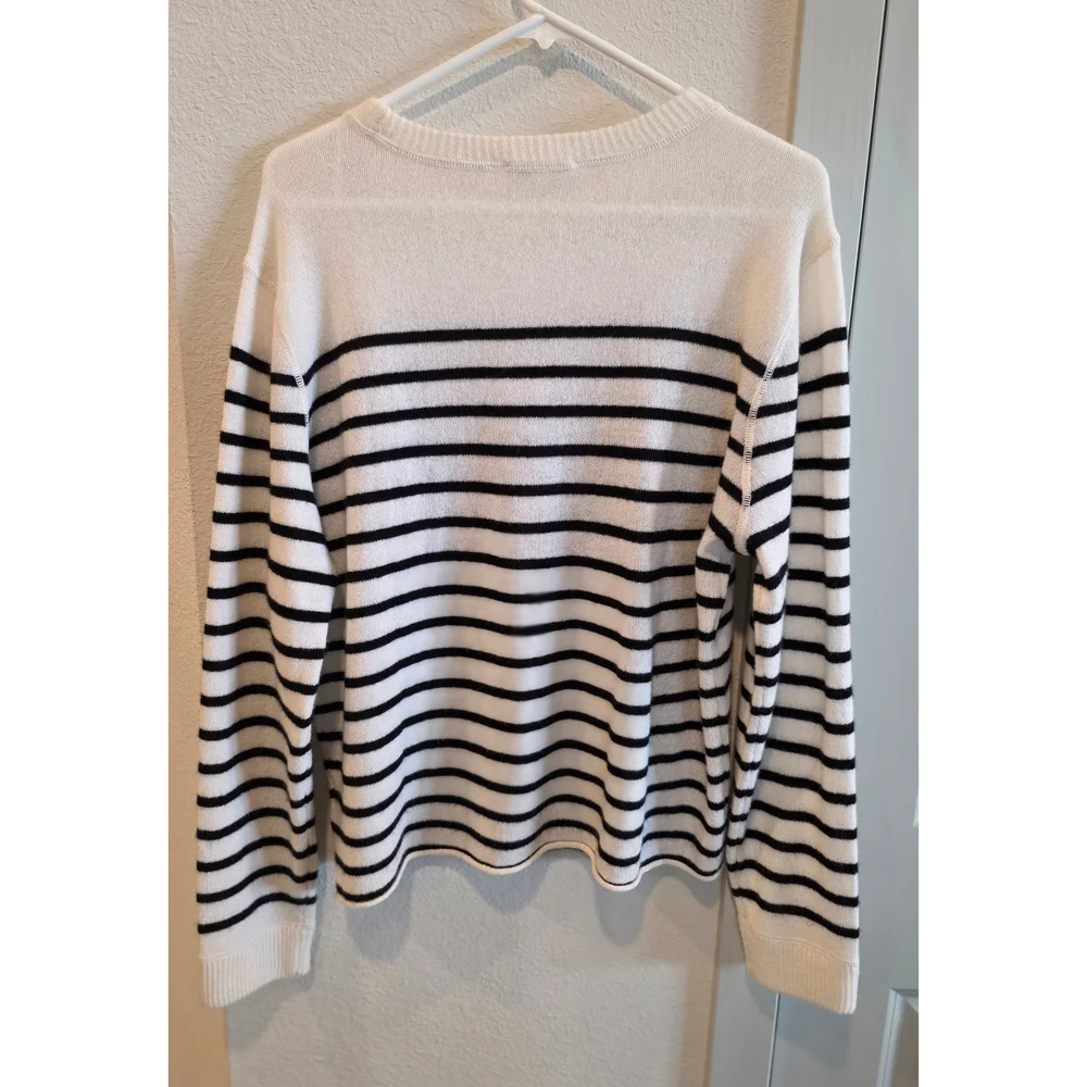 Reformation Cashmere Boyfriend Sweater in Gossamer/Black Stripe, Size Small - Picture 2 of 2